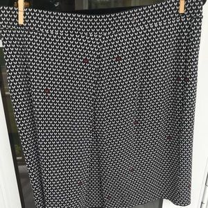 Soft and stretchy J Jill pencil skirt